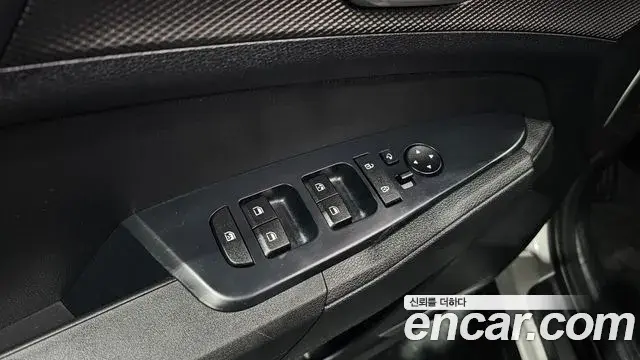 Kia Sportage 2022 — Фото 17/20