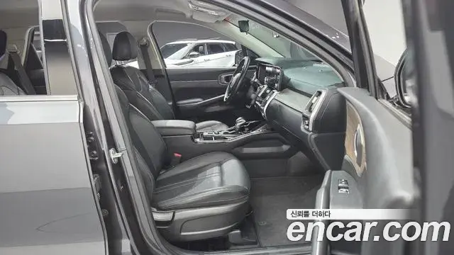 Kia Sorento 2021 — Şəkil 18/20
