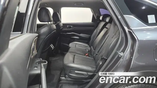 Kia Sorento 2021 — Şəkil 9/20