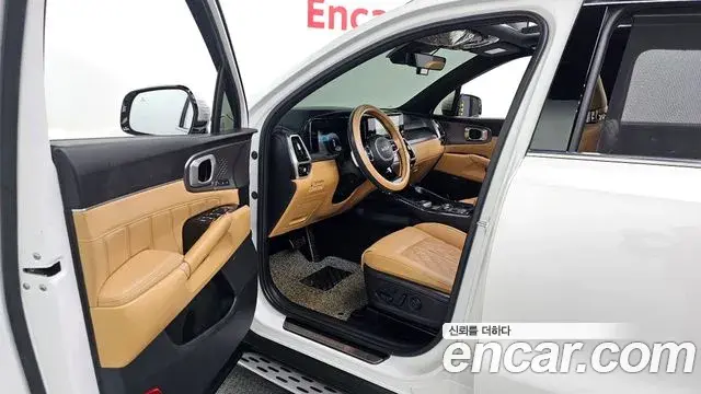Kia Sorento 2021 — Photo 17/20