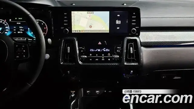 Kia Sorento 2021 — Фото 16/20