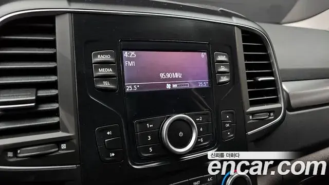 Renault Samsung QM6 2023 — Фото 14/20