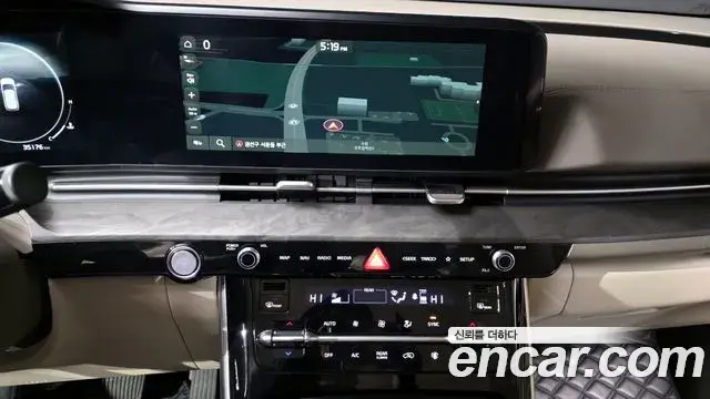 Kia Carnival 2023 — Фото 14/20