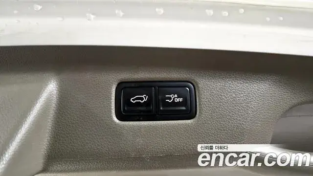 Kia Carnival 2023 — Фото 20/20