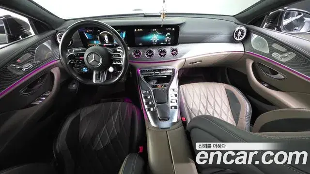 Mercedes-Benz AMG GT 2023 — Photo 12/20