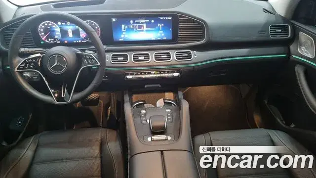 Mercedes-Benz GLE-Class 2025 — ფოტო 14/18