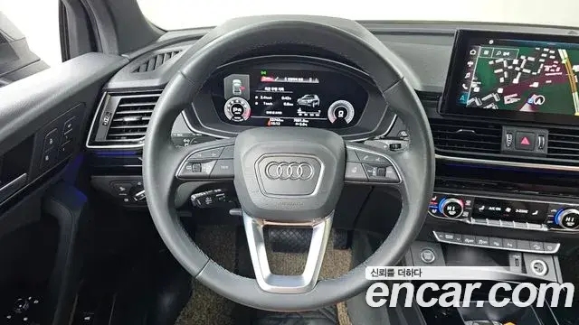 Audi Q5 2022 — ფოტო 17/20
