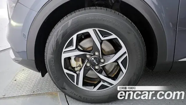 Kia Sportage 2021 — Photo 12/20