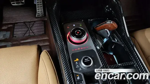 Kia Sorento 2020 — ფოტო 11/20