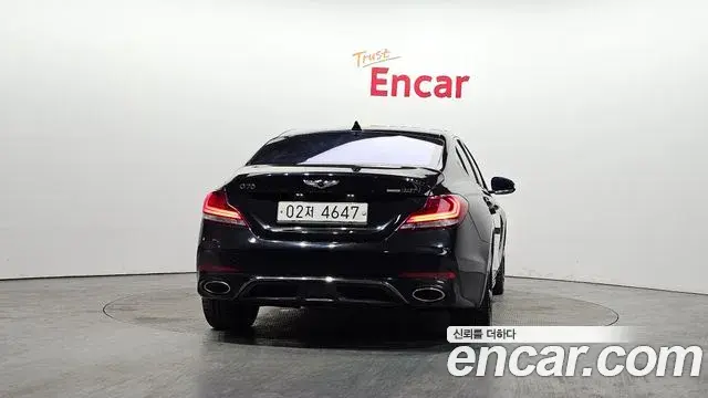 Genesis G70 2019 — Photo 16/20