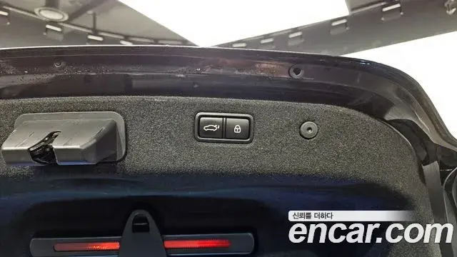 Genesis G70 2019 — Photo 5/20