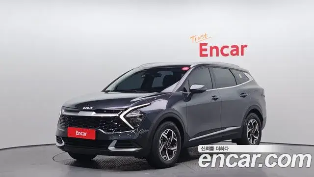 Kia Sportage 2021 — Фото 1/20