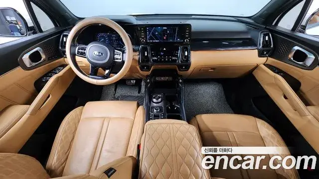 Kia Sorento 2021 — ფოტო 15/20