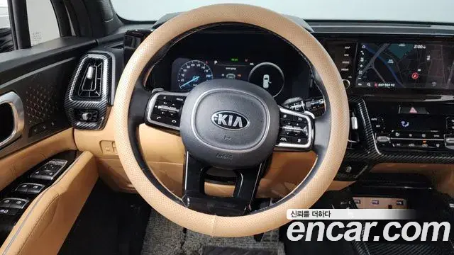 Kia Sorento 2021 — ფოტო 18/20
