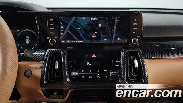 Kia Sorento 2021 — ფოტო 16/20