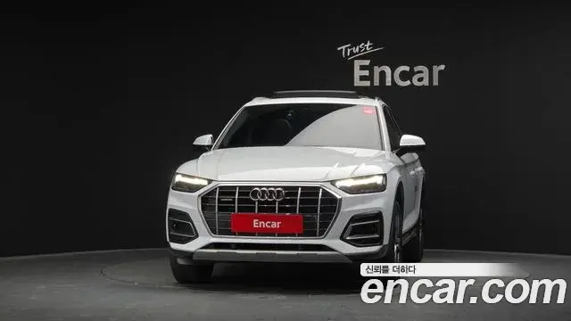Audi Q5 2021 — ფოტო 19/20
