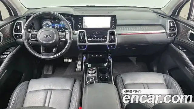 Kia Sorento 2021 — Фото 7/20