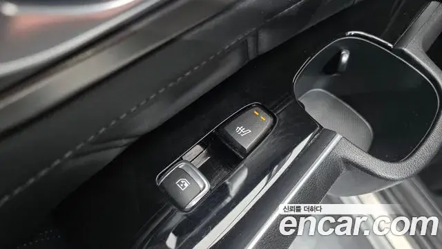 Kia Sorento 2021 — Фото 19/20