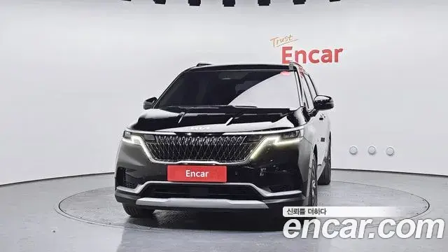 Kia Carnival 2022 — Фото 2/20