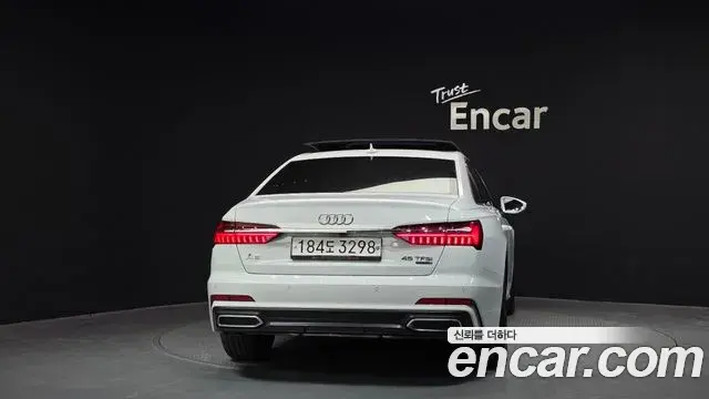Audi A6 2019 — Фото 4/20