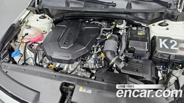 Kia Sportage 2022 — ფოტო 13/20