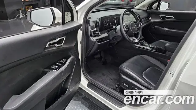 Kia Sportage 2022 — ფოტო 7/20