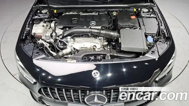 Mercedes-Benz A-Class 2020 — Şəkil 13/21
