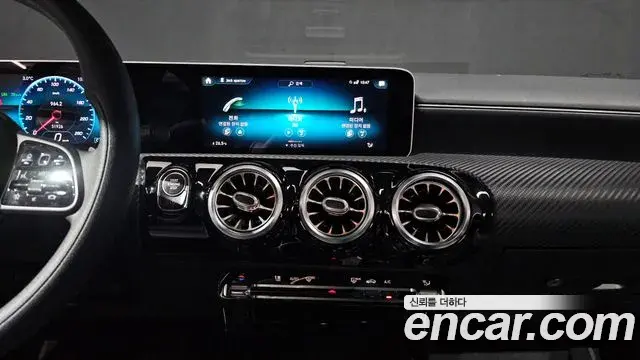 Mercedes-Benz A-Class 2020 — Şəkil 9/21