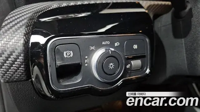 Mercedes-Benz A-Class 2020 — Şəkil 20/21
