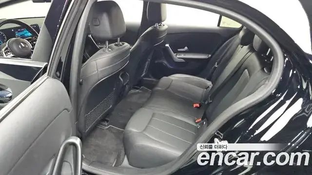 Mercedes-Benz A-Class 2021 — Фото 13/20