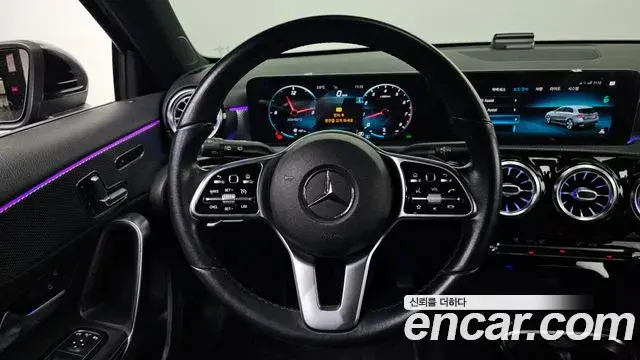 Mercedes-Benz A-Class 2021 — Фото 16/20
