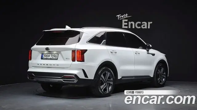 Kia Sorento 2020 — Фото 2/20