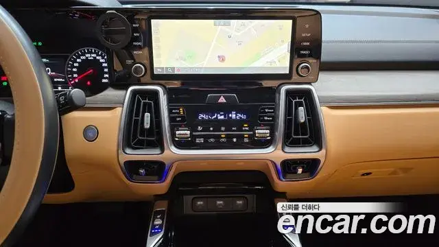 Kia Sorento 2020 — Фото 15/20