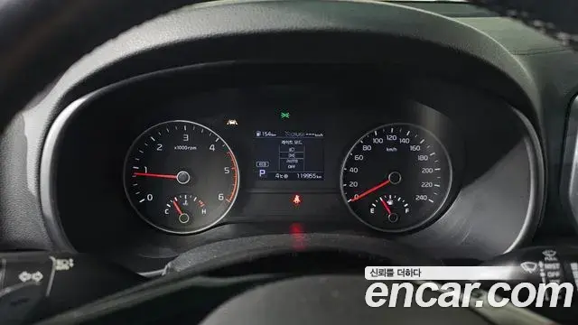 Kia Sportage The Bold 2018 — ფოტო 16/20