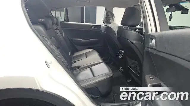 Kia Sportage The Bold 2018 — ფოტო 4/20