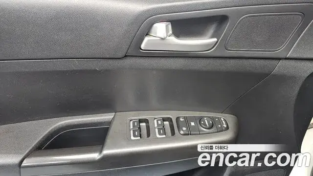 Kia Sportage The Bold 2018 — ფოტო 1/20