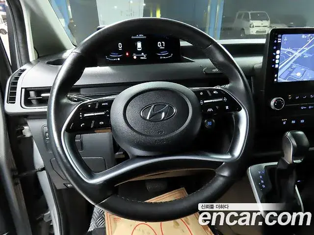 Hyundai Staria 2022 — Şəkil 9/20