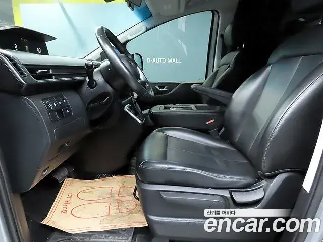 Hyundai Staria 2022 — Şəkil 15/20