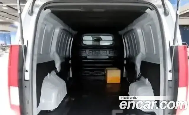 Hyundai Staria 2022 — Şəkil 20/20