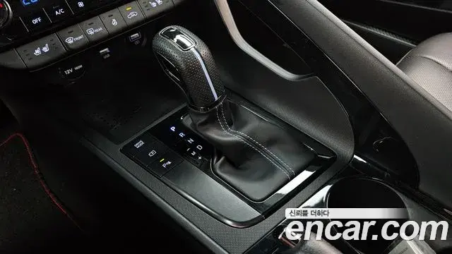 Hyundai The New Avante Hybrid 2021 — Şəkil 12/20