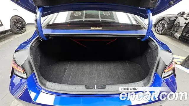 Hyundai The New Avante Hybrid 2021 — Şəkil 6/20