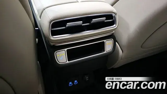 Genesis GV80 2024 — Photo 16/19