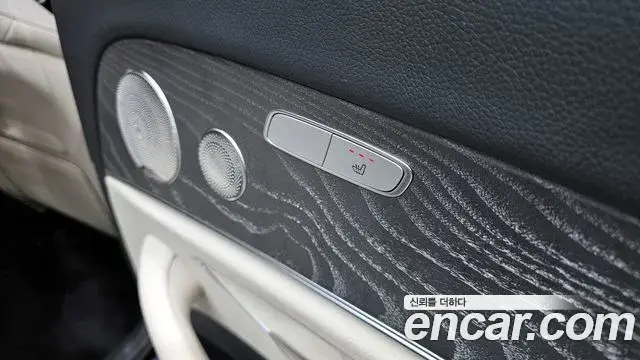 Mercedes-Benz E-Class 2022 — ფოტო 12/20