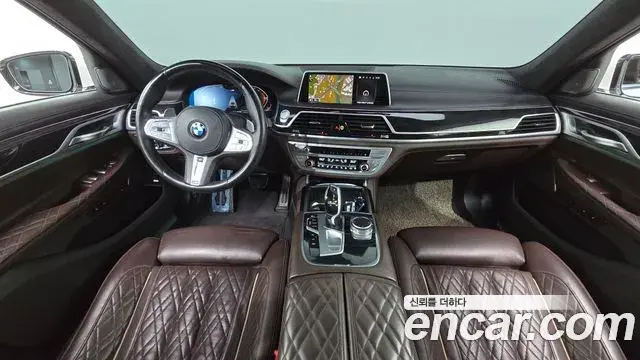 BMW 7 Series 2021 — ფოტო 5/20