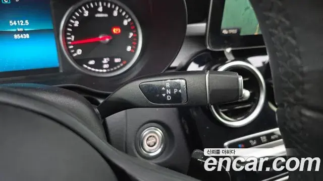 Mercedes-Benz C-Class 2019 — Фото 9/20