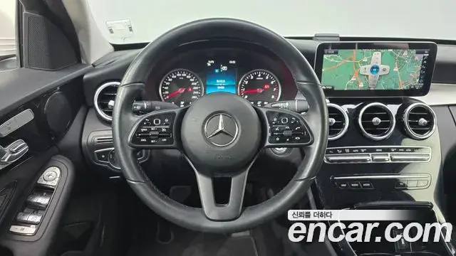 Mercedes-Benz C-Class 2019 — Фото 13/20