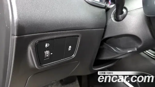 Hyundai Tucson Hybrid 2023 — Photo 14/20