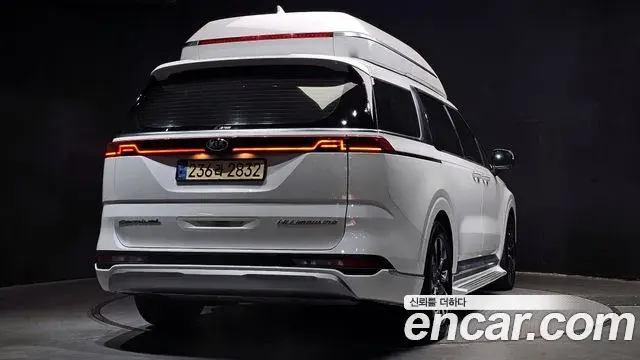 Kia Carnival 2021 — Şəkil 16/20