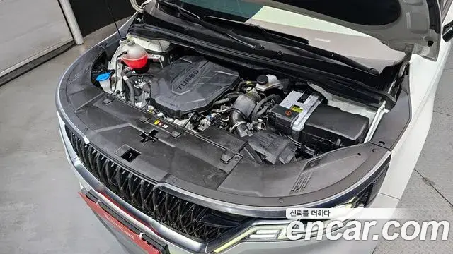 Kia Carnival 2021 — Şəkil 14/20