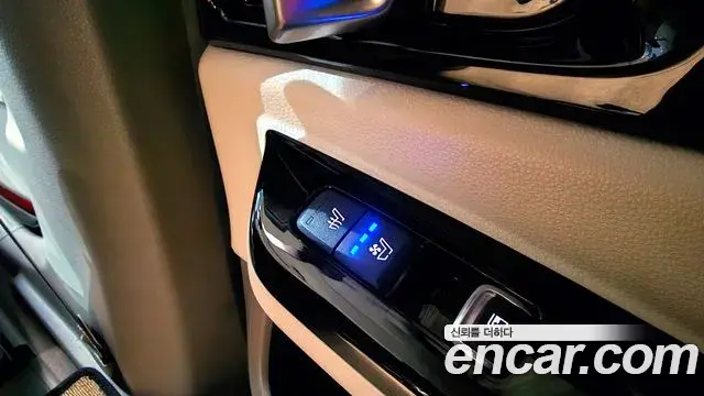 Kia Carnival 2021 — Şəkil 10/20